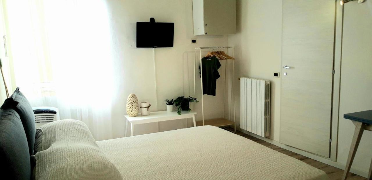 パルマLa Casa Nel Borgoアパートメント エクステリア 写真