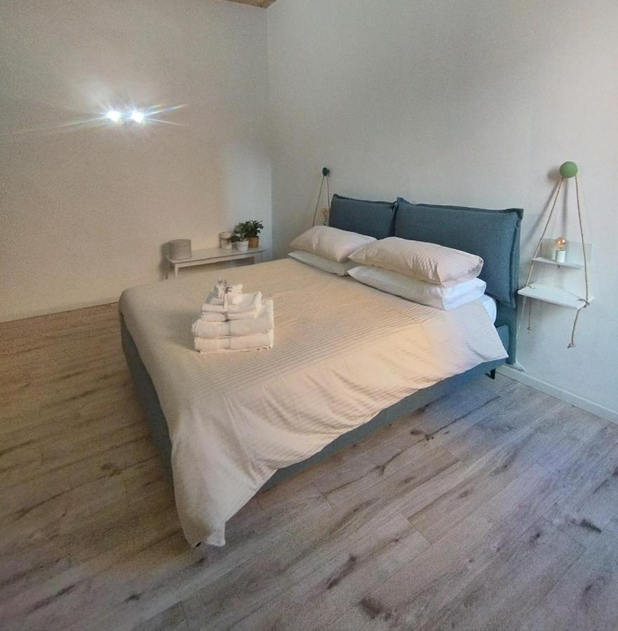 パルマLa Casa Nel Borgoアパートメント エクステリア 写真